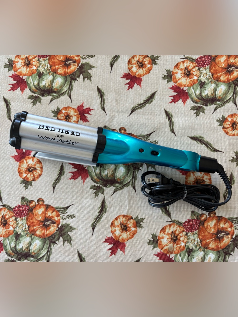 Bed Head Wave Artist Tourmaline Ceramic Deep Waver Model BH305 Teal Silver